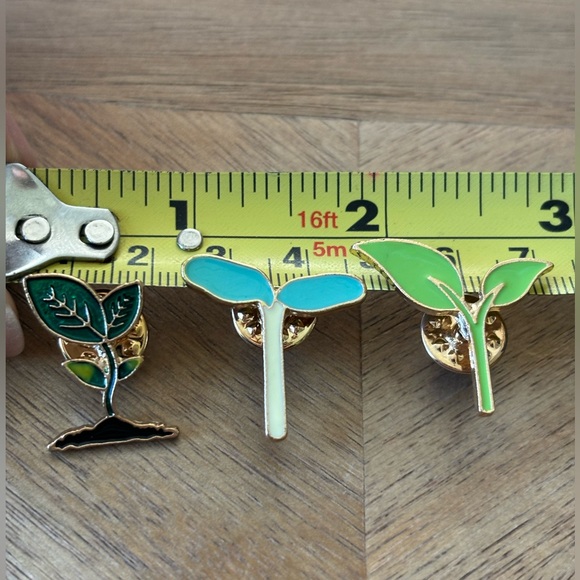 Set of 3 Seedling pins - Picture 2 of 3